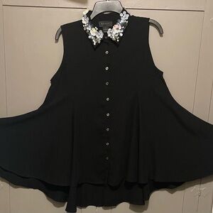 GRACIA Sleeveless Top